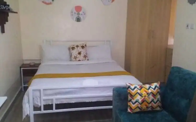 Lux Suites Vet Studio Apartments