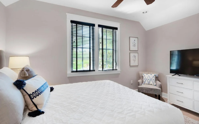 Bungalo at Baytowne