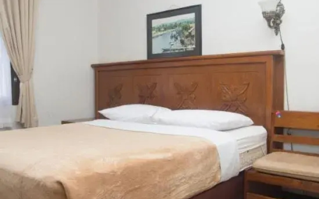 Bukit Dago Hotel
