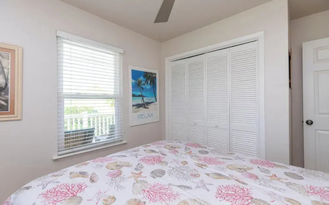 The Shell House Private Pool Pet Friendly