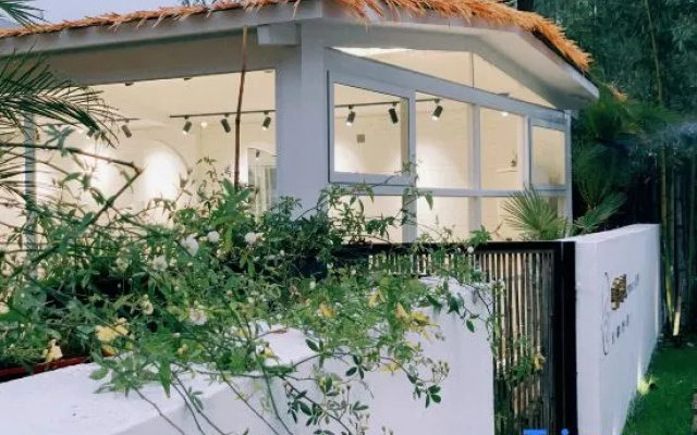 NA NIAN WAN CUN Courtyard GetawayHOME INN