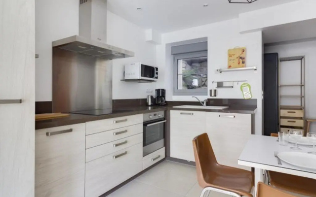 Appartement Cauterets, 1 pièce, 2 personnes - FR-1-401-175