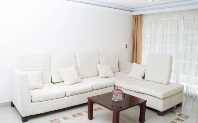 Shofar Apartahotel