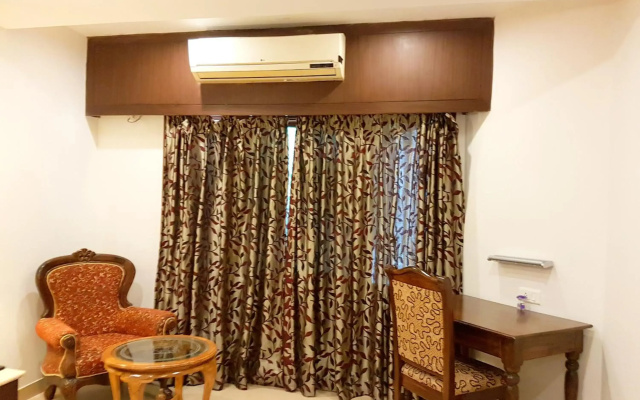 OYO Premium Nayapalli IRC Village