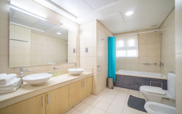 Luton Vacation Home Palm Jumeirah