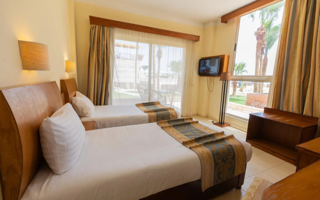 Royal Star Empire Beach Resort
