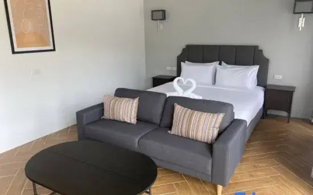 Nattapong grand hotel