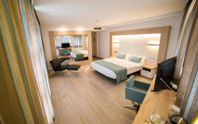 Apartamentos Cabau Cala D'Or
