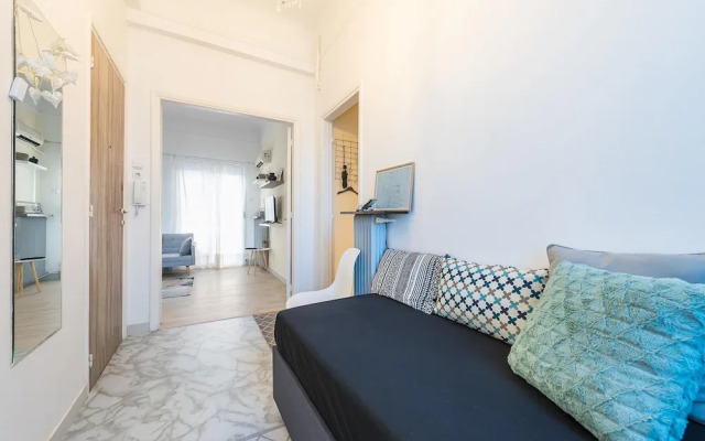 Stylish 1BR Retreat in Central Athens