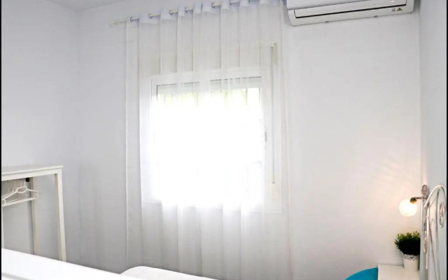 Bungalow Ramos III, con piscina compartida