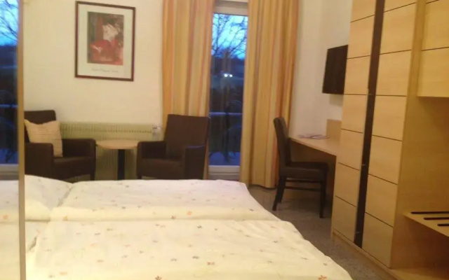 Hotel Nehrener Hof