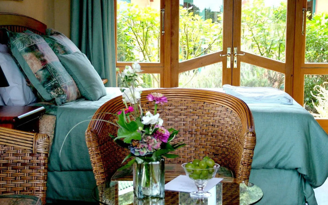 Earthsong Lodge