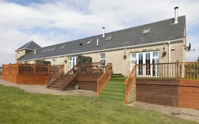 Greenknowes Entire Private Estate