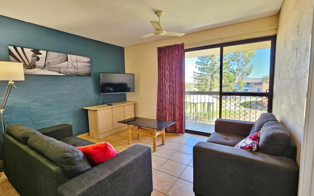 Riverview Holiday Apartment 54 - Kalbarri WA