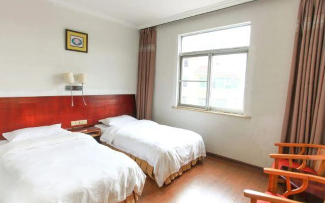 ChunHui Inn Hotel