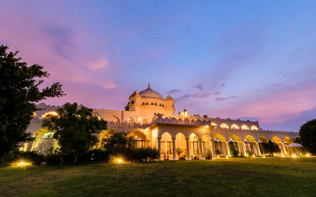 Gulaab Niwaas Palace