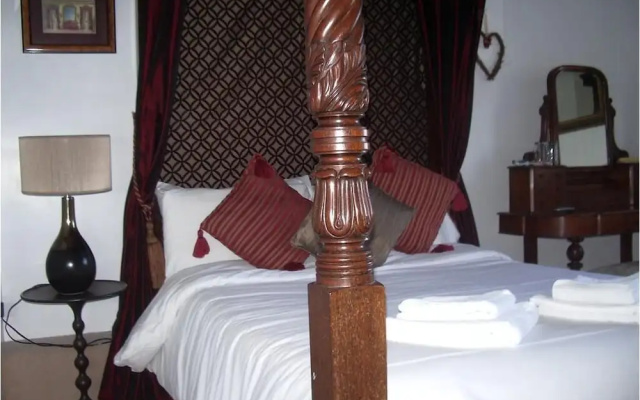 The Bear Inn