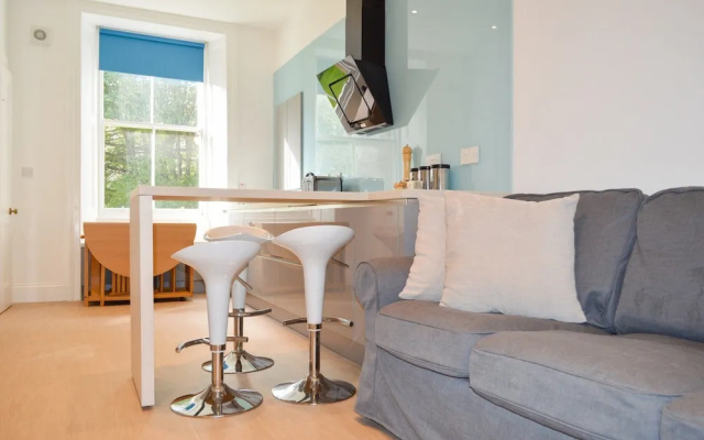 Modern 3 Bedroom Home in Morningside