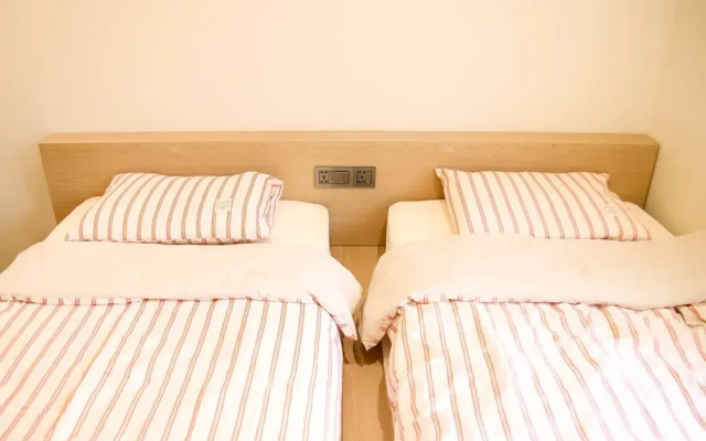 Travel Light Hostel Gyeongju