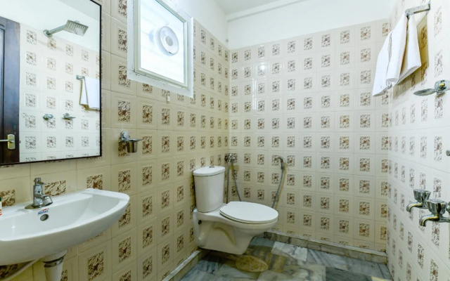 OYO Flagship 48912 Chandrika Residency MG Road