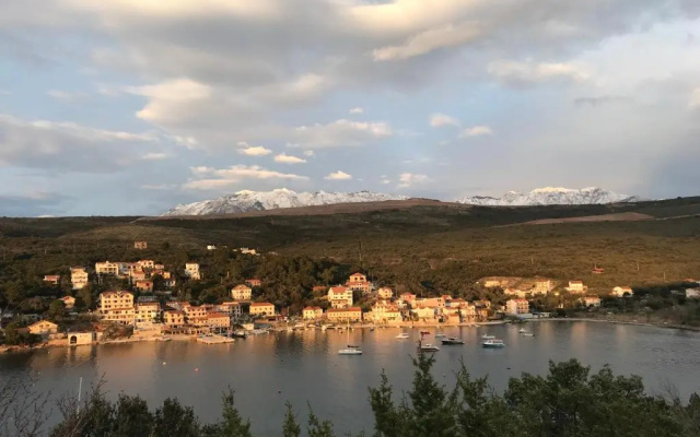 Apartments Luka