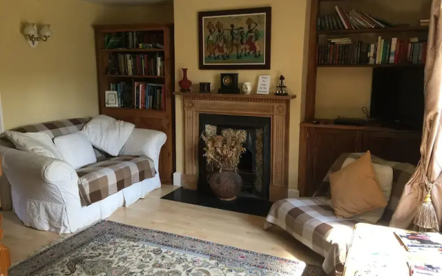 Belhuish Farmhouse