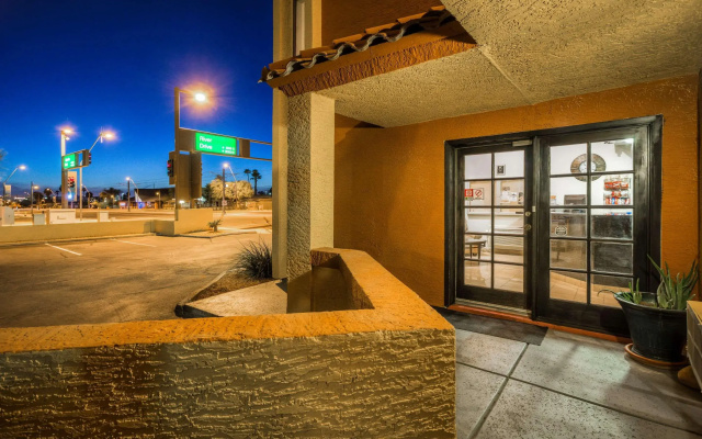 Rodeway Inn Near AZ State University