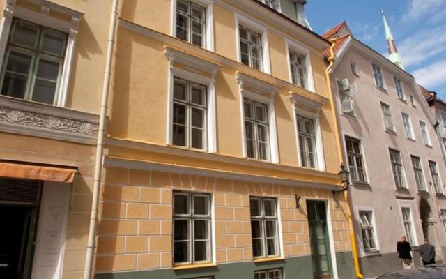Отель Old Town Art Hostel Эстония, Таллин - отзывы, цены и фото номеров - забронировать отель Old Town Art Hostel онлайн