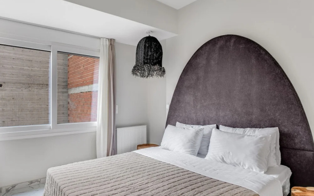Sanders Old Port - Cute 1-bdr. Apt. w/ Balcony