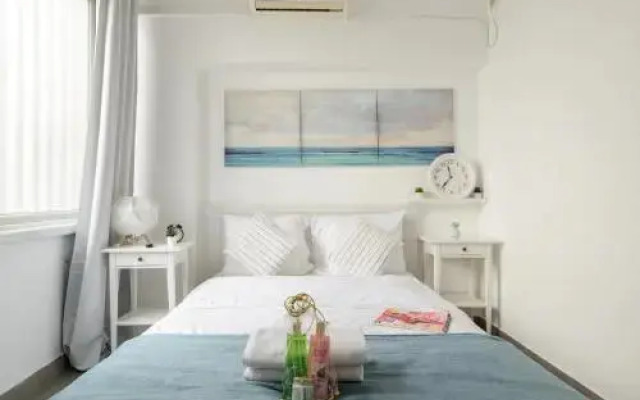 Sea View Apartment