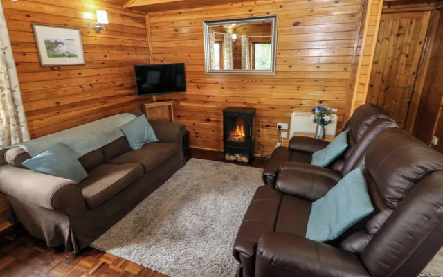 Oak Lodge