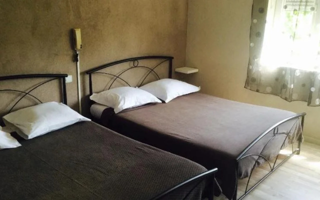 LExcess Hotel