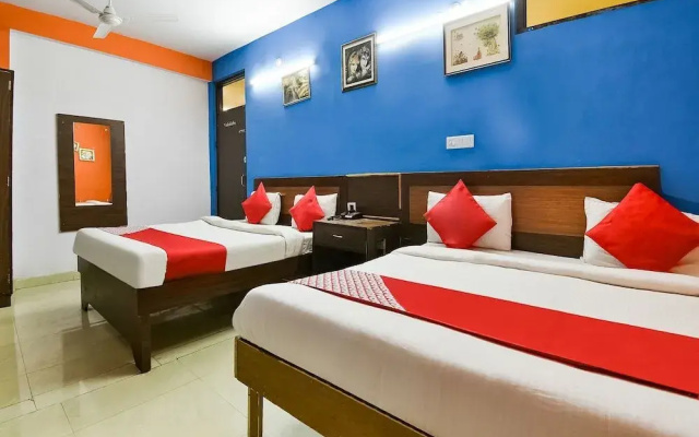 OYO Flagship 813782 Hotel Bansiya Palace