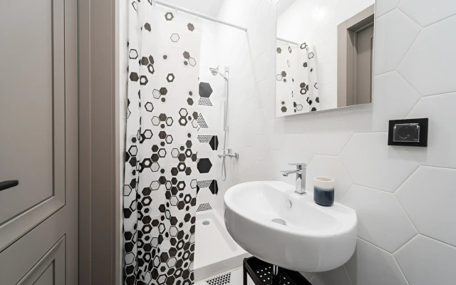 Good Room Guru на Центросоюзный переулке 13с2