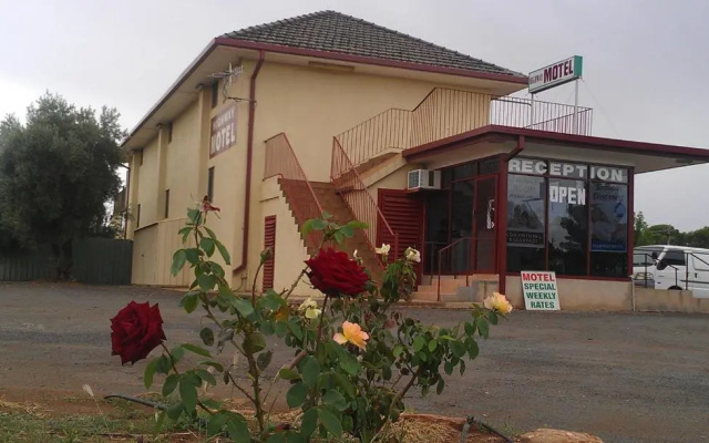 Goolgowi Highway Motel
