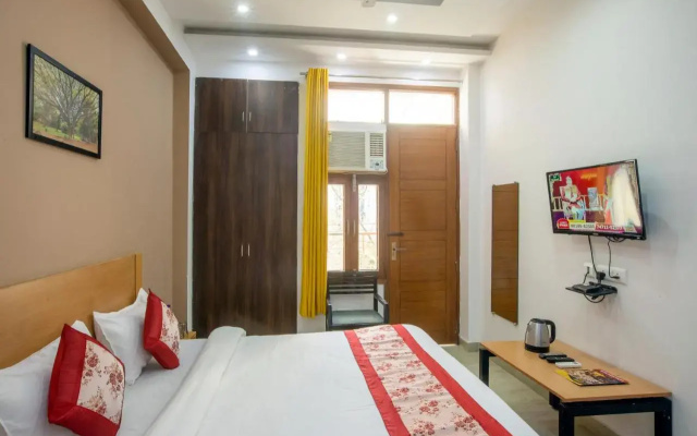 Hotel Ginger Palace