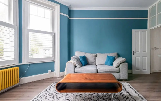 Beautiful One Bed Abode in the South West