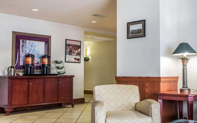 The Highlander Hotel Iowa City, an Ascend Collection Hotel