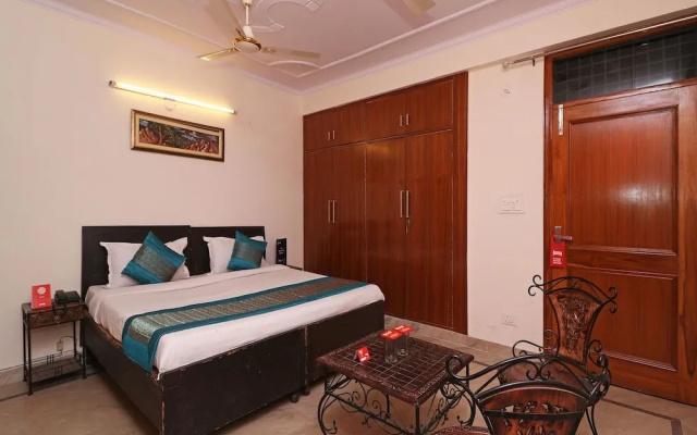 OYO 10361 Hotel Stay @ 23