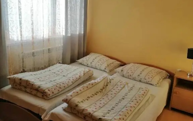 Pod wyciągiem