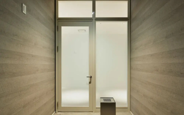 LOISIR Living Suites SERAGAKI