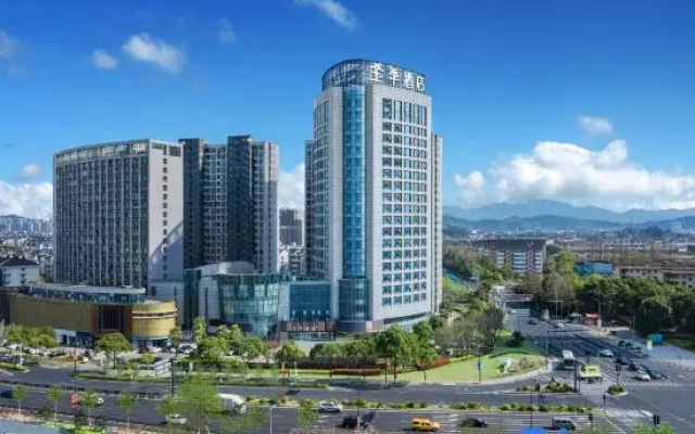 JI Hotel (Ningbo Zhenhai Yujinxiang Center)