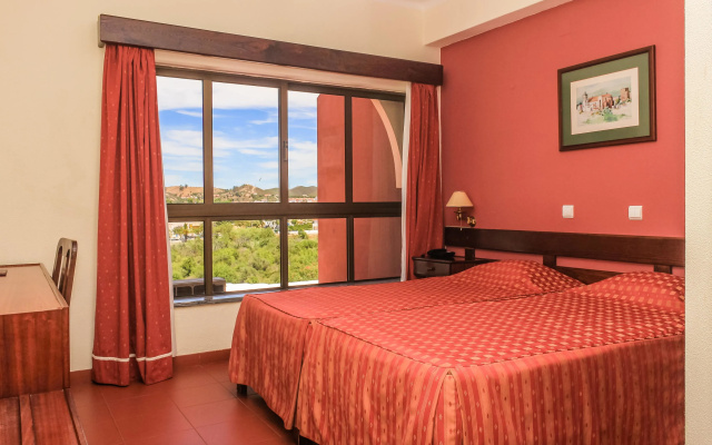 Hotel Colina Dos Mouros