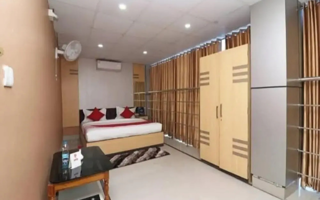 The Ritz By OYO Rooms