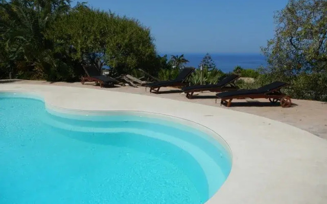 Casa Dei Fiori - Dammuso Plumbaco