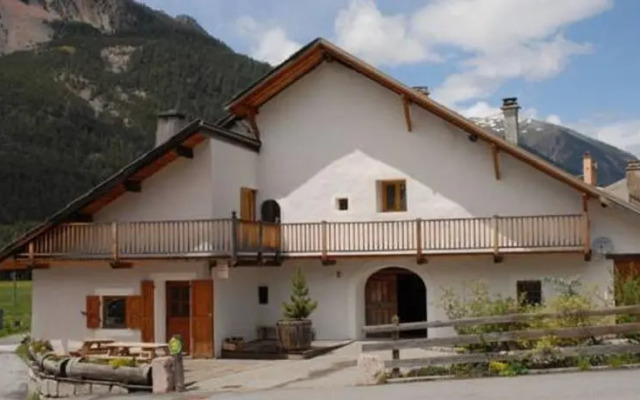 La Maison Claree