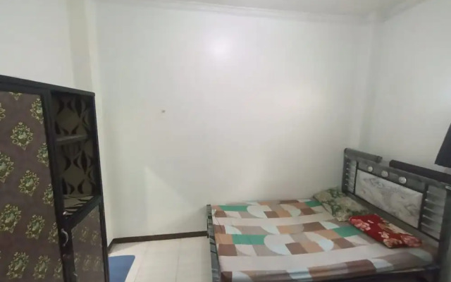 Hotel O Penginapan Hj Lilis 2 Syariah