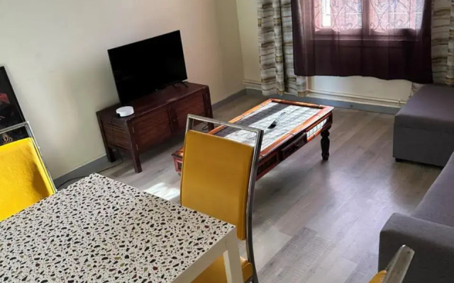 Appartement calme & design / Puteaux