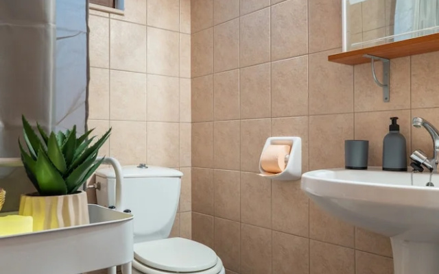 Walnut Tree Villa Ano Archanes-10km From Heraklion