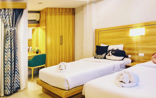 The Silk View Hotel
